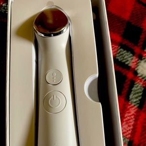 Arbonne Genius Ultra NIB opened for pic, never used.